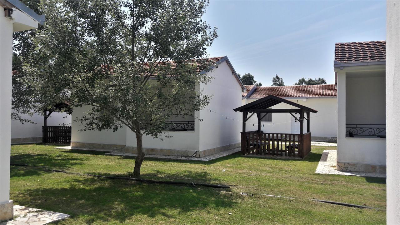 Beni Bungalows Ulcinj Exterior foto